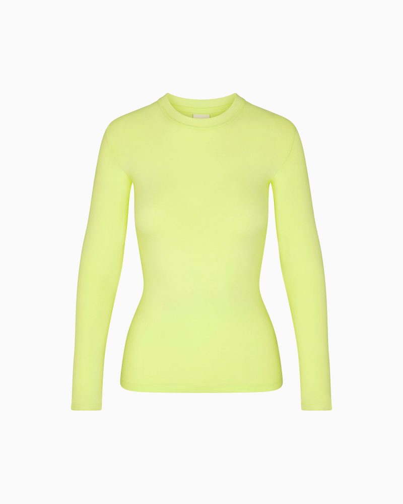 LONGSLEEVEFITTEDTEE LEMON 04401c11 92a1 493a 95f5 34da05595a0c