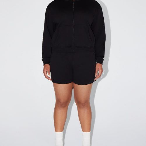 SOPHIA SHORTS LONGER BLACK ZIP HOODIE BLACK 0003